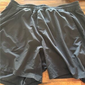 Men's lululemon pacemaker short 9”